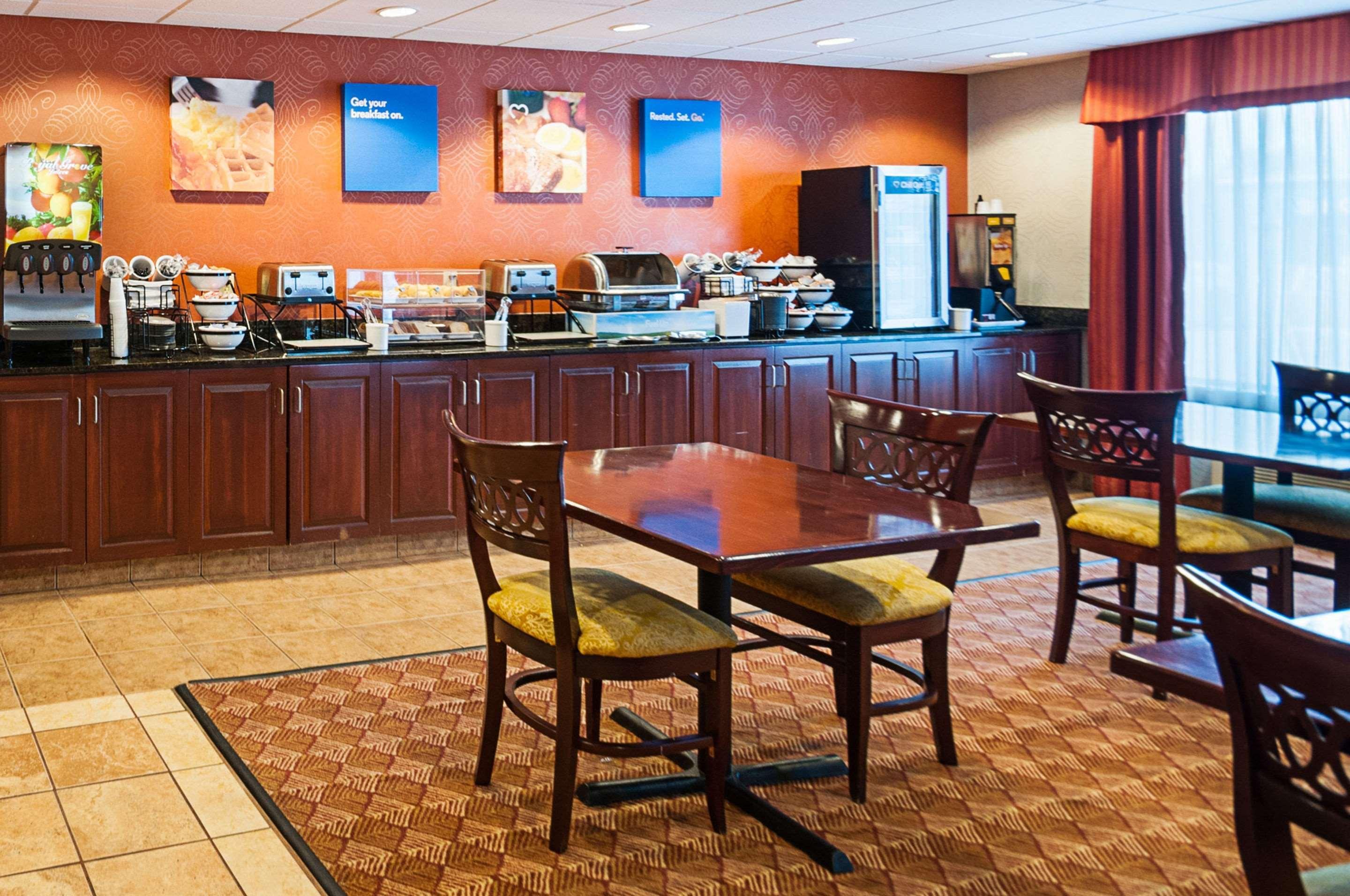 Comfort Inn & Suites Cambridge Luaran gambar